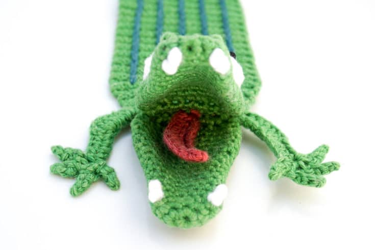 Amigurumi Crocodile Bookmark Crochet Pattern | Supergurumi